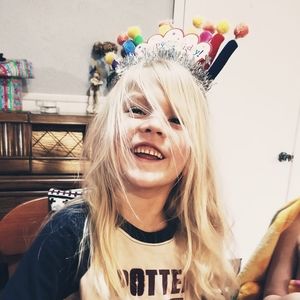 Meet your Posher, Nicolas